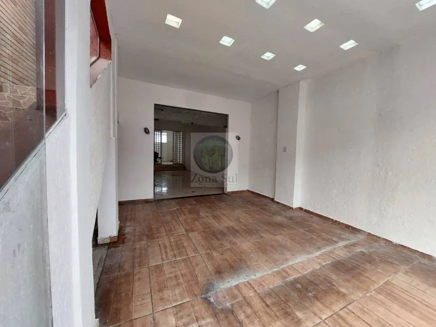 Foto 1 de Casa com 2 Quartos à venda, 300m² em Jardim Simus, Sorocaba