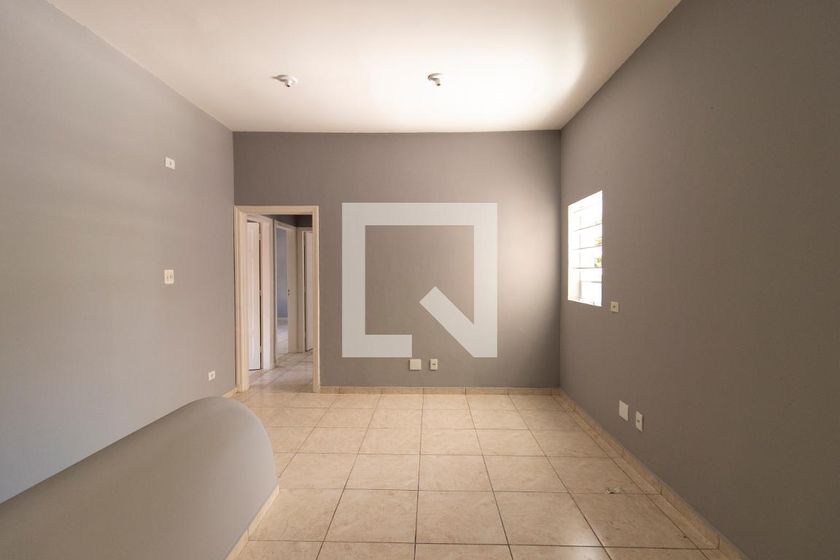 Foto 1 de Casa com 3 Quartos para alugar, 120m² em Água Fria, São Paulo