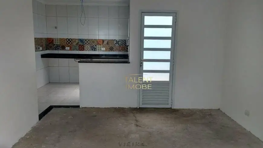 Foto 3 de Casa de Condomínio com 2 Quartos à venda, 67m² em Vila Marari, São Paulo