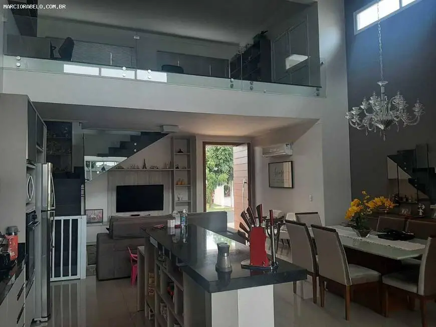 Foto 3 de Casa de Condomínio com 3 Quartos à venda, 240m² em , Álvares Machado