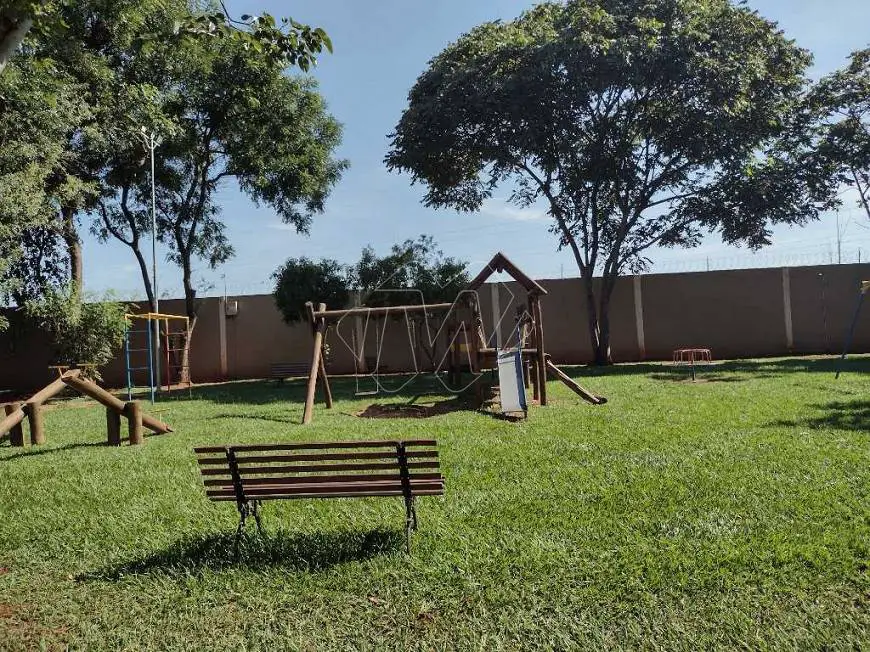 Foto 3 de Casa de Condomínio com 3 Quartos para alugar, 139m² em Jardim dos Flamboyants, Araraquara