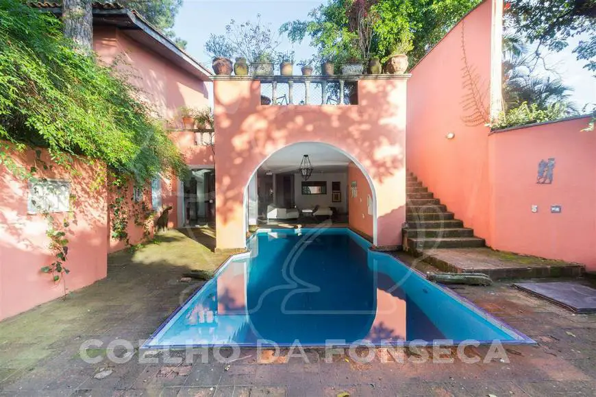 Foto 1 de Sobrado com 4 Quartos para alugar, 1175m² em Jardim Guedala, São Paulo