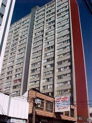 Foto 1 de Apartamento com 1 Quarto para alugar, 36m² em Centro, Curitiba