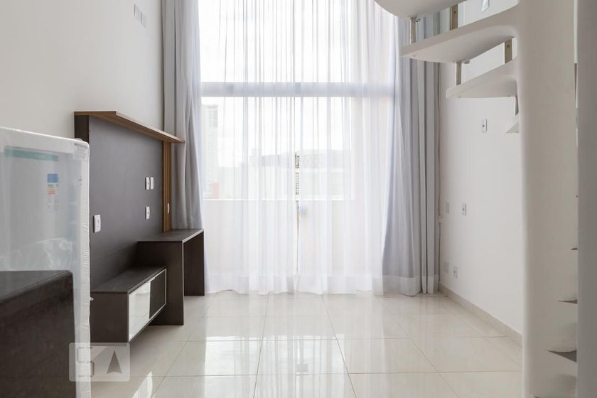 Foto 1 de Apartamento com 1 Quarto para alugar, 43m² em Pompeia, São Paulo