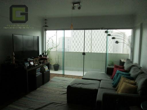 Foto 3 de Apartamento com 2 Quartos à venda, 68m² em Aclimação, São Paulo