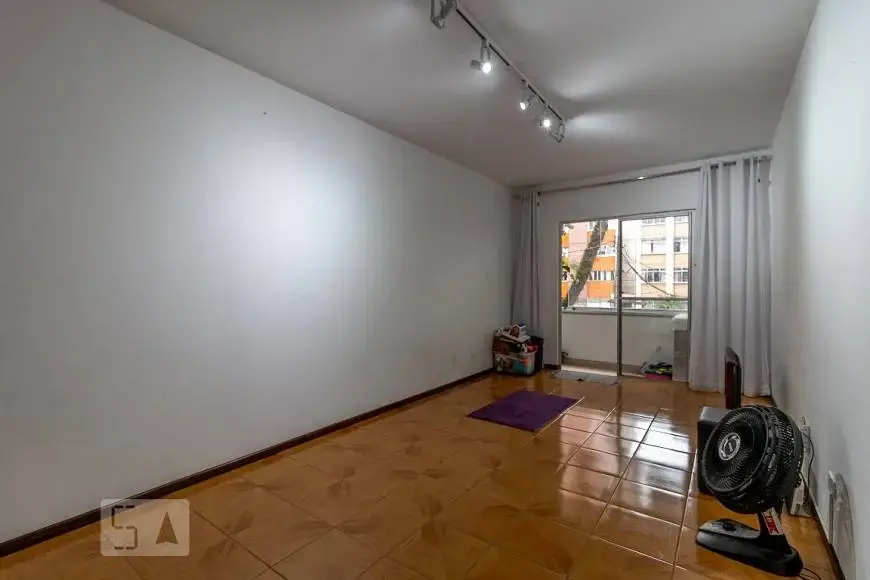 Foto 1 de Apartamento com 2 Quartos para alugar, 80m² em Água Verde, Curitiba