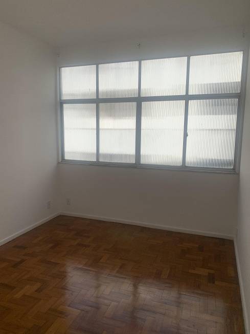 Foto 2 de Apartamento com 2 Quartos à venda, 75m² em Barra, Salvador