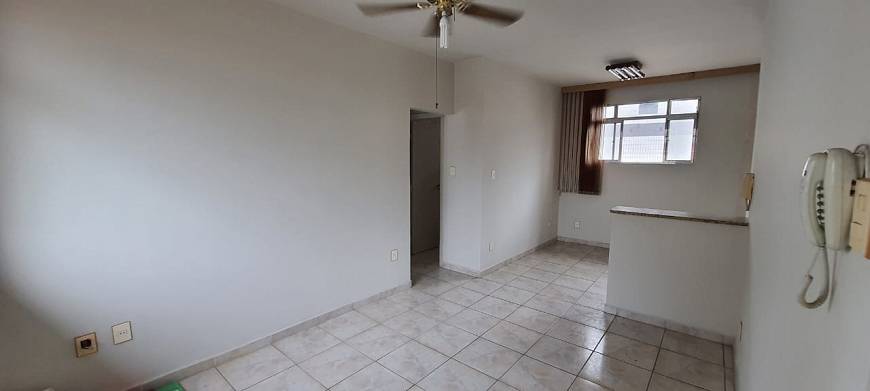 Foto 1 de Apartamento com 2 Quartos para alugar, 65m² em Embaré, Santos