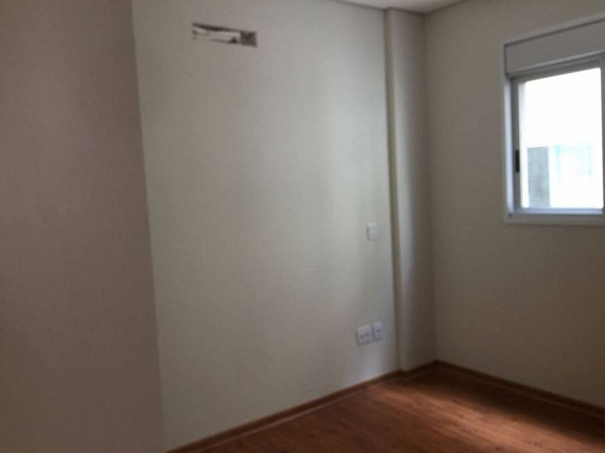 Foto 4 de Apartamento com 2 Quartos para alugar, 70m² em Gutierrez, Belo Horizonte