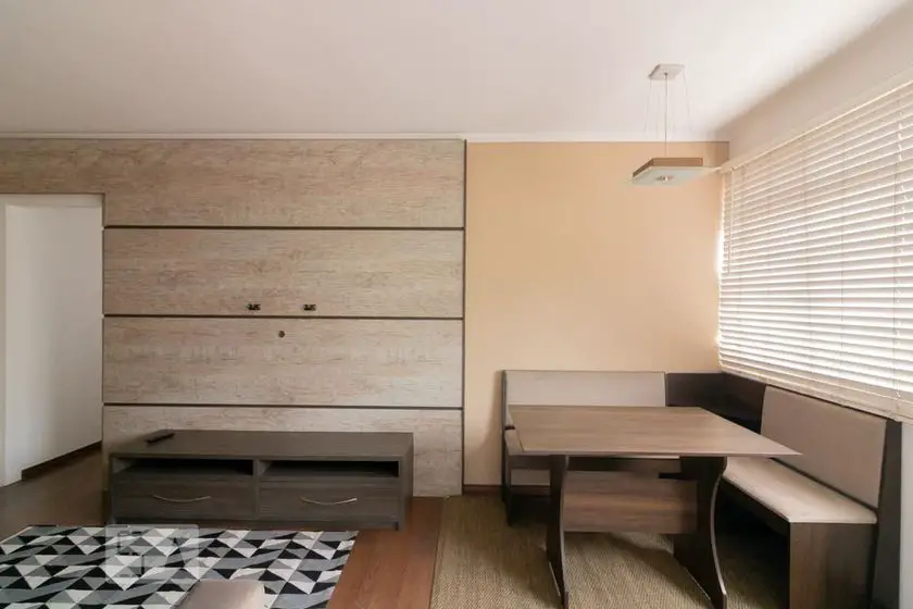 Foto 5 de Apartamento com 2 Quartos para alugar, 78m² em Moema, São Paulo