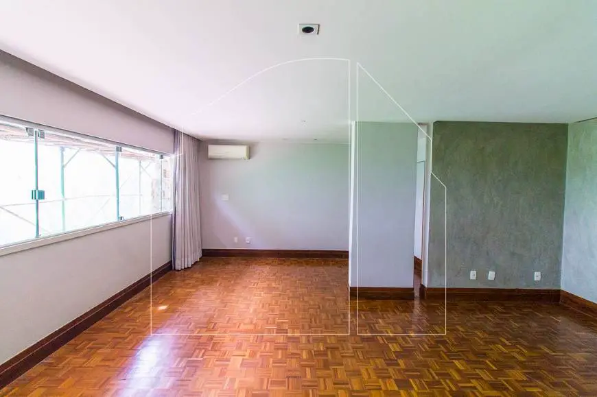 Foto 5 de Apartamento com 3 Quartos para alugar, 178m² em Asa Sul, Brasília