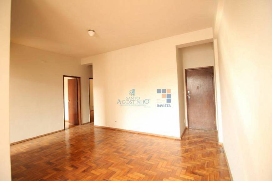Foto 1 de Apartamento com 3 Quartos para alugar, 99m² em Barro Preto, Belo Horizonte