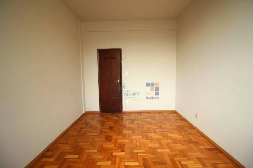 Foto 5 de Apartamento com 3 Quartos para alugar, 99m² em Barro Preto, Belo Horizonte