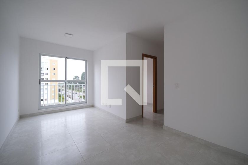 Foto 1 de Apartamento com 3 Quartos para alugar, 60m² em Cidade Industrial, Curitiba