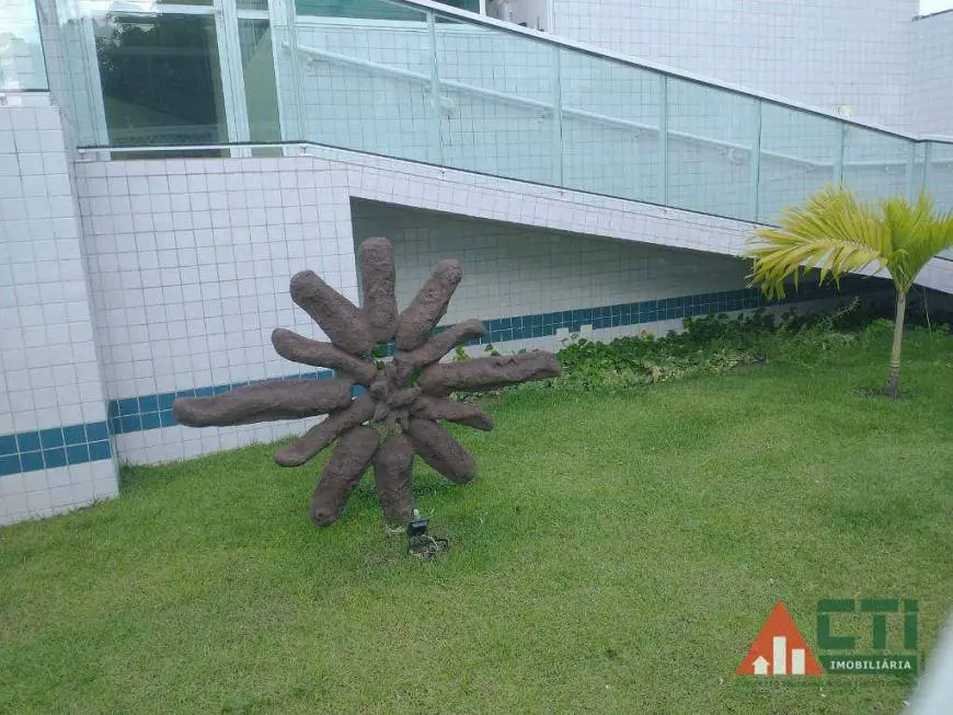 Foto 4 de Apartamento com 3 Quartos para alugar, 61m² em Madalena, Recife