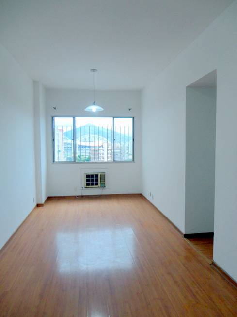 Foto 1 de Apartamento com 3 Quartos à venda, 69m² em Todos os Santos, Rio de Janeiro