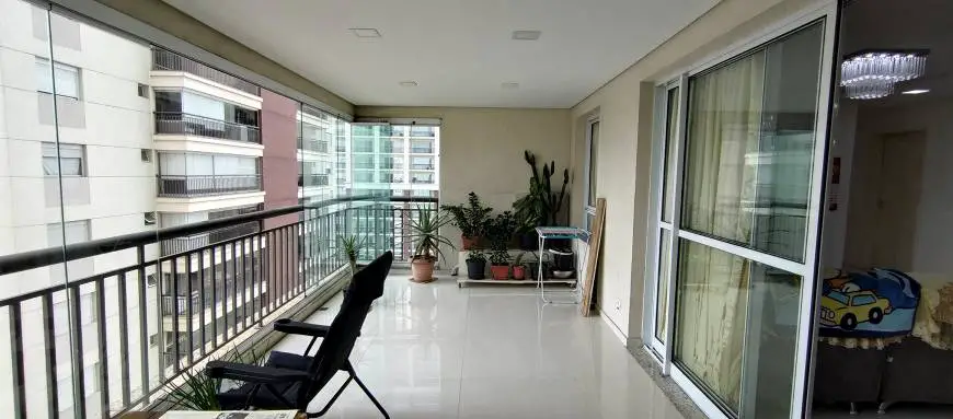 Foto 3 de Apartamento com 4 Quartos à venda, 168m² em Perdizes, São Paulo