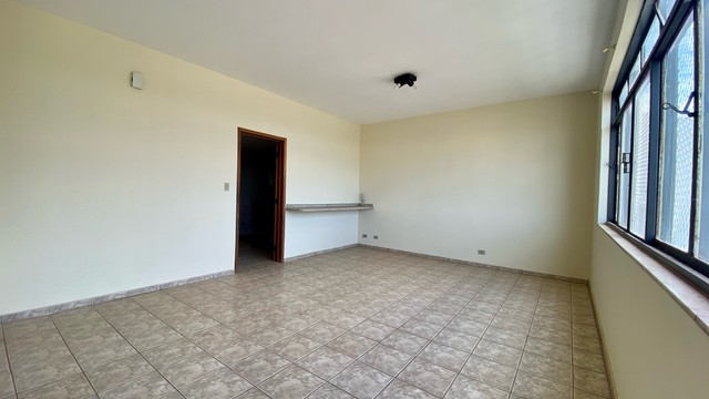 Foto 2 de Apartamento com 4 Quartos à venda, 251m² em Setor Central, Goiânia
