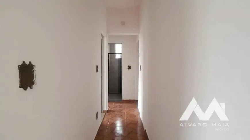 Foto 3 de Casa com 2 Quartos para alugar, 70m² em Floramar, Belo Horizonte