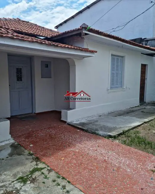 Foto 1 de Casa com 2 Quartos para alugar, 150m² em Jaguaré, São Paulo