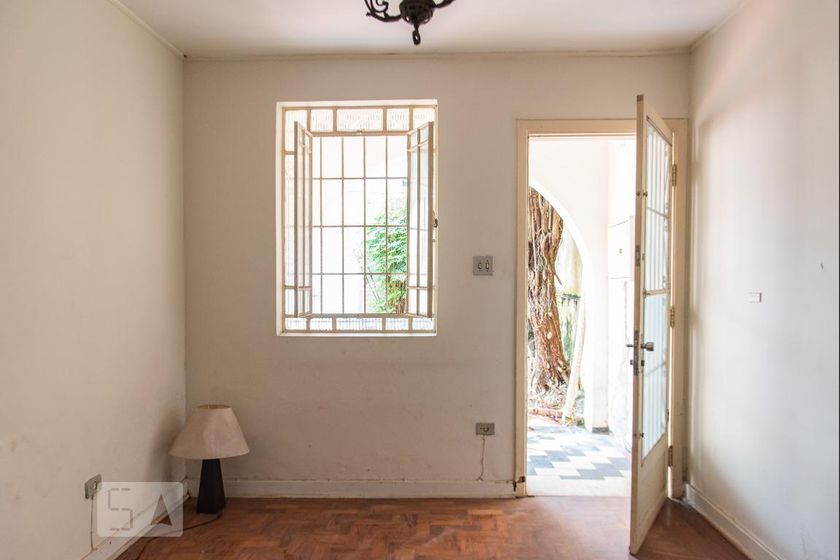 Foto 3 de Casa com 3 Quartos para alugar, 170m² em Aclimação, São Paulo
