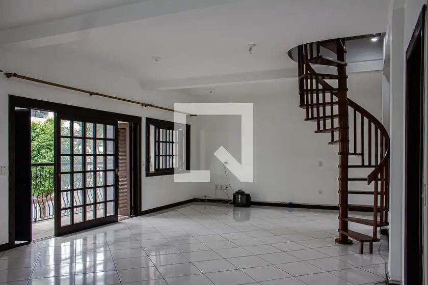 Foto 1 de Casa com 3 Quartos à venda, 320m² em Marechal Rondon, Canoas