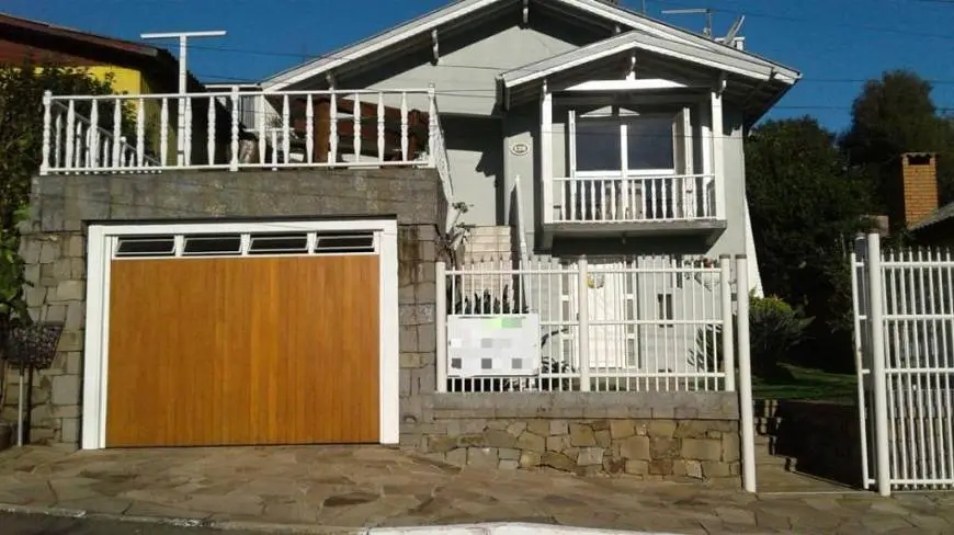 Foto 1 de Casa com 3 Quartos à venda, 130m² em Varzea Grande, Gramado