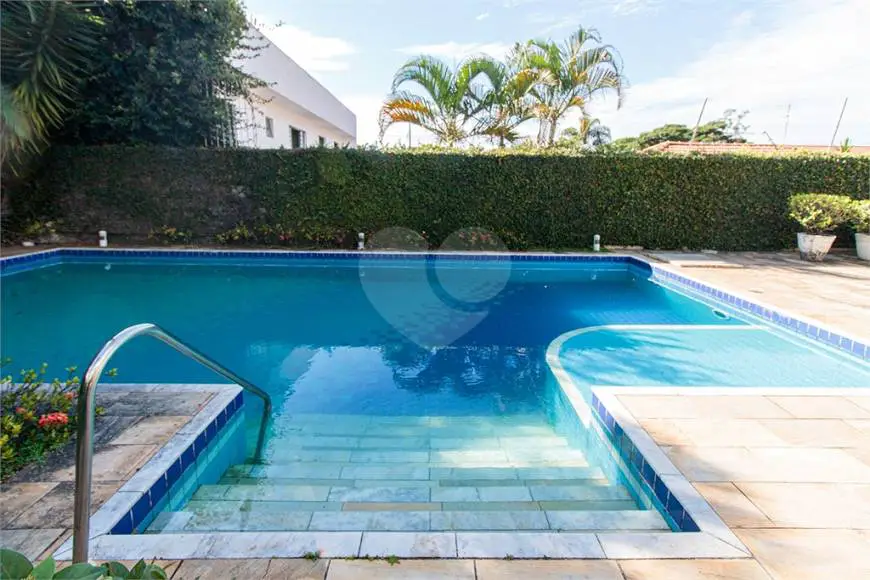 Foto 3 de Casa com 5 Quartos à venda, 800m² em Moema, São Paulo