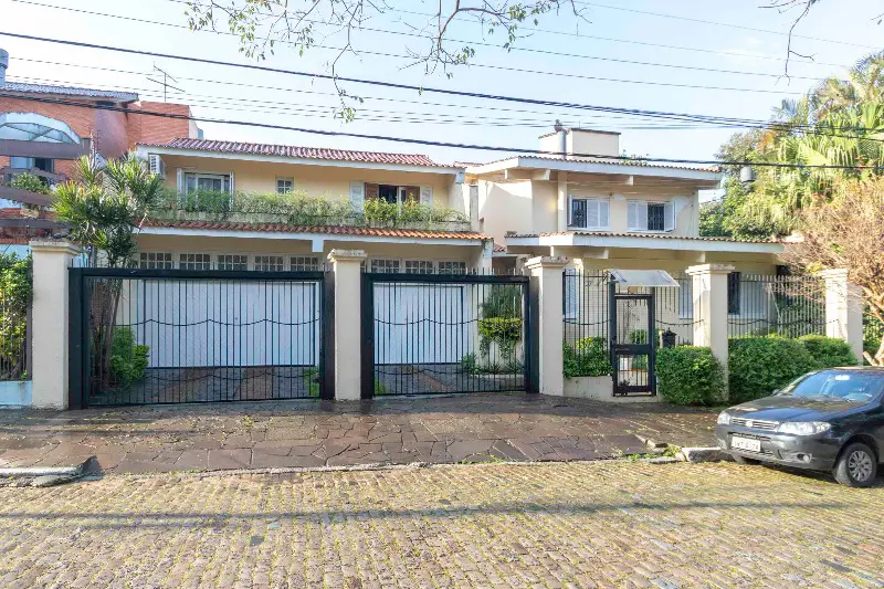 Foto 1 de Casa com 5 Quartos à venda, 420m² em Nonoai, Porto Alegre