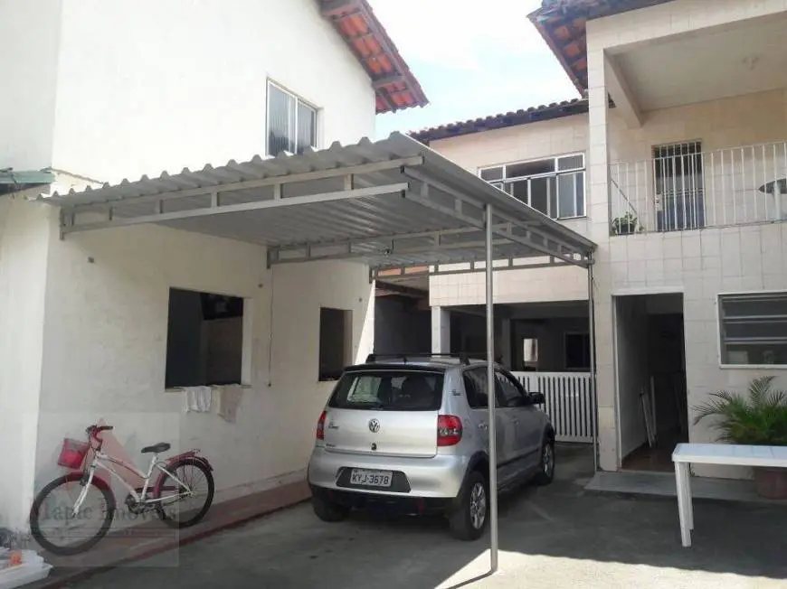 Foto 1 de Casa com 5 Quartos à venda, 450m² em Piratininga, Niterói