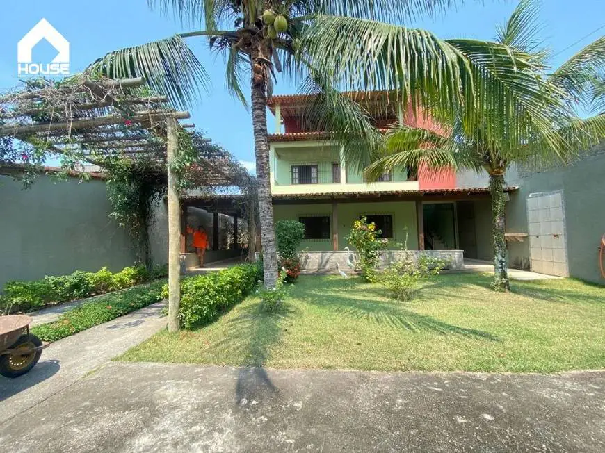 Foto 1 de Casa com 5 Quartos à venda, 270m² em Santa Monica, Guarapari