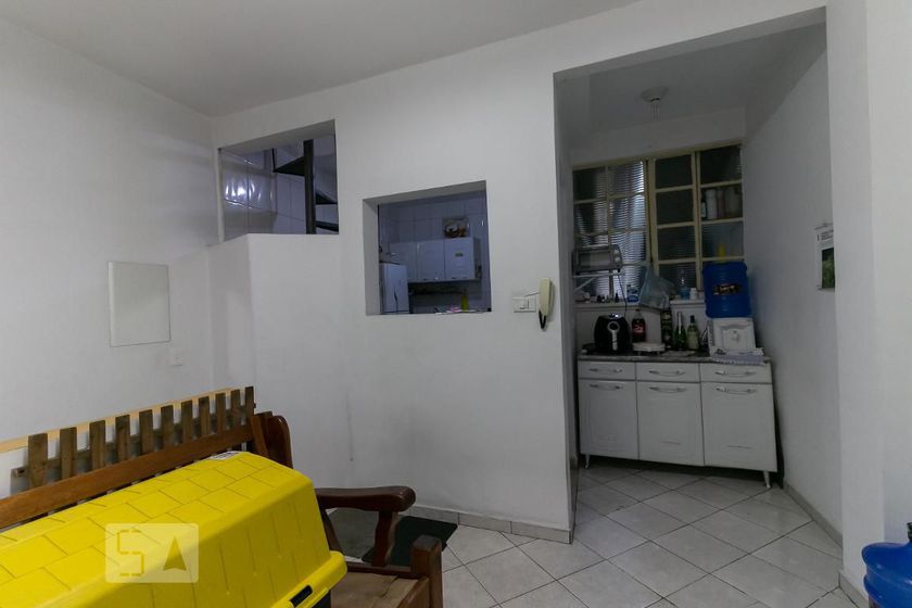 Foto 3 de Casa com 6 Quartos para alugar, 165m² em Jabaquara, São Paulo