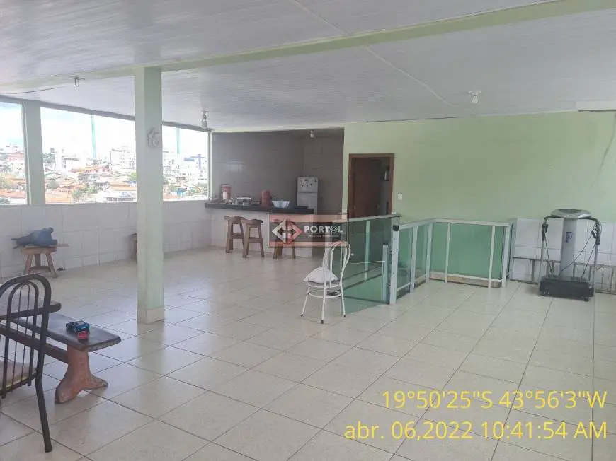 Foto 1 de Casa com 8 Quartos para alugar, 504m² em Floramar, Belo Horizonte