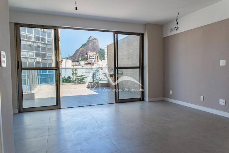 Foto 1 de Cobertura com 2 Quartos à venda, 190m² em Leblon, Rio de Janeiro