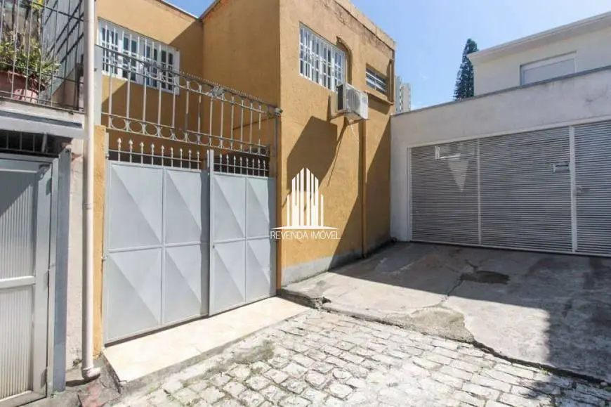 Foto 1 de Sobrado com 5 Quartos para alugar, 200m² em Santo Amaro, São Paulo