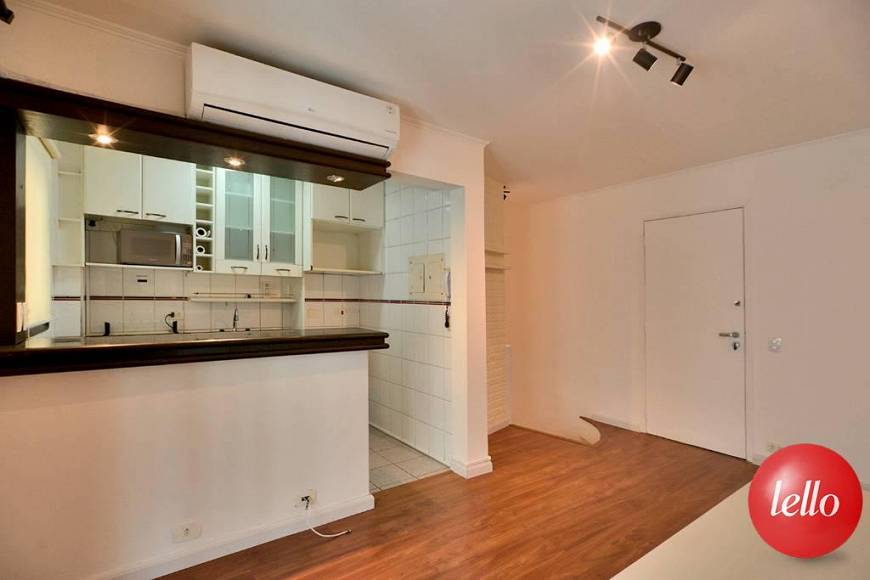 Foto 2 de Apartamento com 1 Quarto para alugar, 60m² em Moema, São Paulo