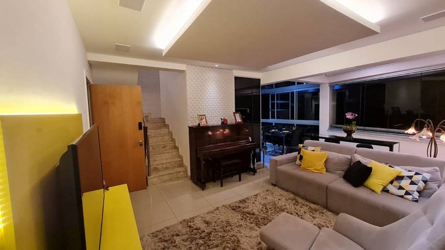 Foto 5 de Apartamento com 2 Quartos à venda, 130m² em Vale do Sereno, Nova Lima
