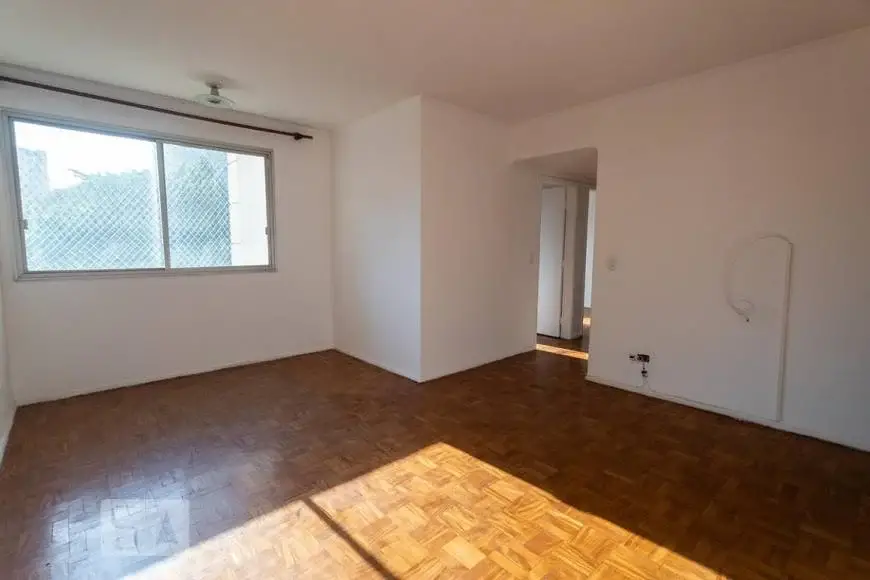 Foto 3 de Apartamento com 3 Quartos para alugar, 85m² em Pompeia, São Paulo