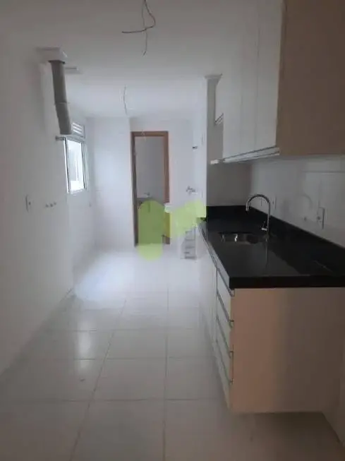 Foto 2 de Apartamento com 3 Quartos para alugar, 138m² em Praia do Pecado, Macaé