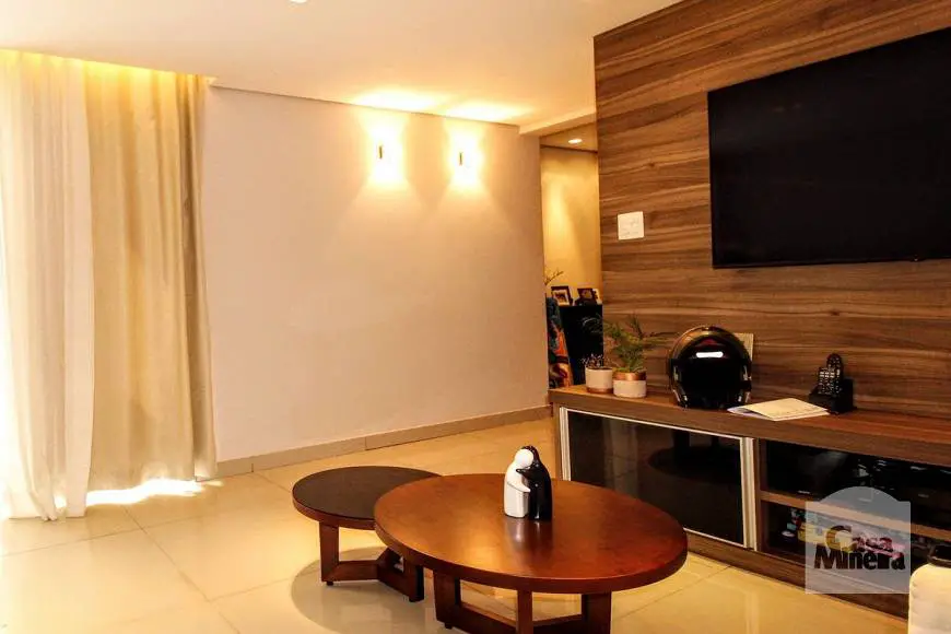 Foto 2 de Apartamento com 3 Quartos à venda, 118m² em Santa Efigênia, Belo Horizonte