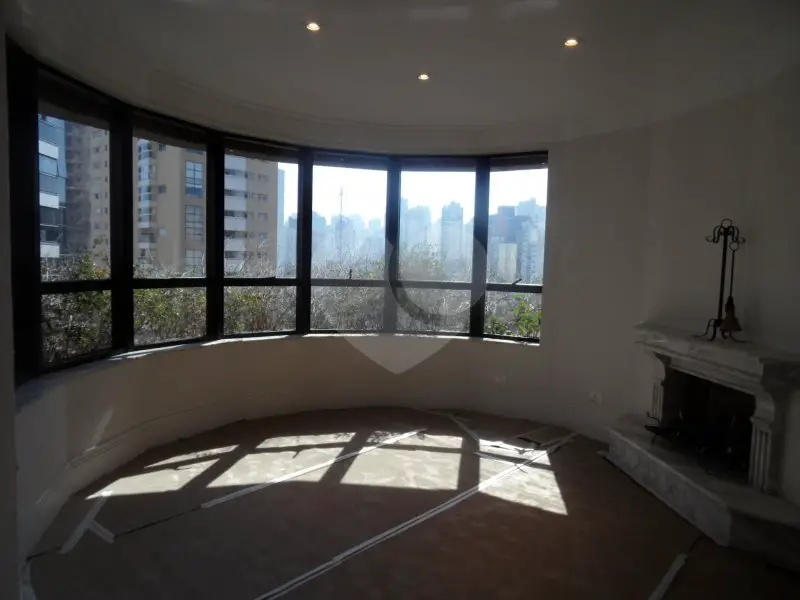 Foto 2 de Apartamento com 4 Quartos para alugar, 283m² em Ibirapuera, São Paulo