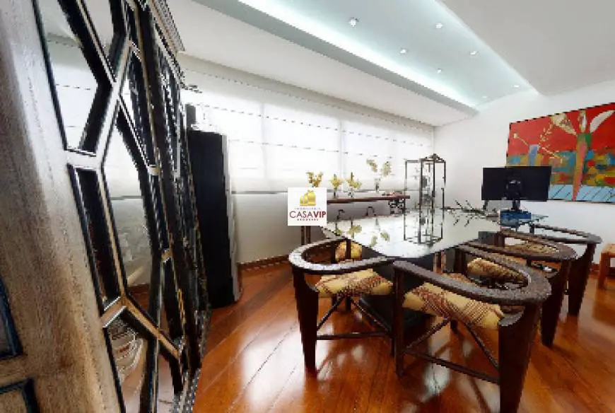 Foto 3 de Apartamento com 4 Quartos à venda, 198m² em Vila Suzana, São Paulo