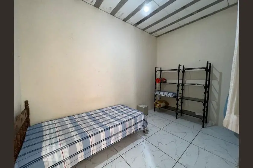 Foto 1 de Casa com 1 Quarto para alugar, 12m² em Barra Funda, São Paulo