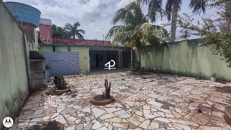 Foto 1 de Casa com 2 Quartos à venda, 140m² em Coophamil, Cuiabá
