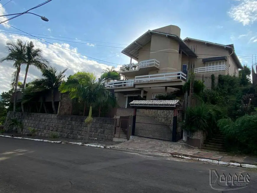Foto 2 de Casa com 3 Quartos à venda, 782m² em Guarani, Novo Hamburgo