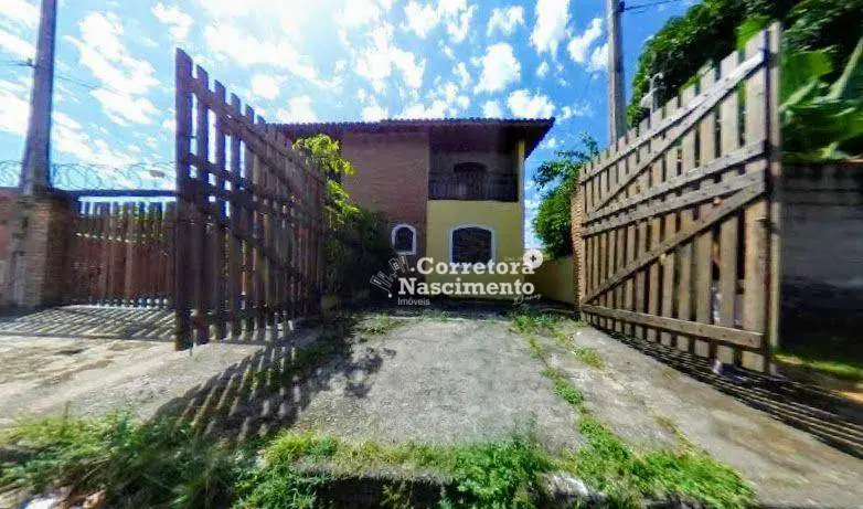 Foto 1 de Casa com 3 Quartos para alugar, 150m² em Morro Do Algodao, Caraguatatuba