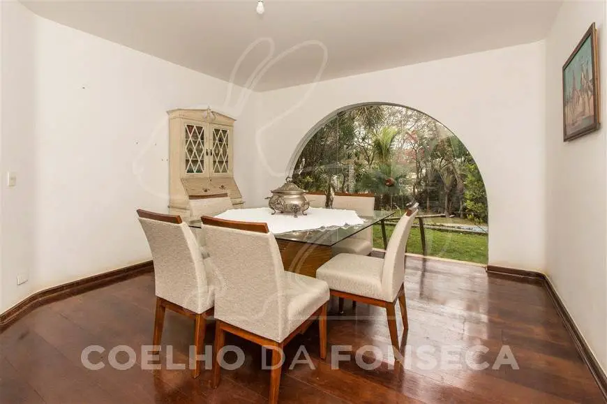 Foto 2 de Sobrado com 4 Quartos à venda, 544m² em Jardim Guedala, São Paulo
