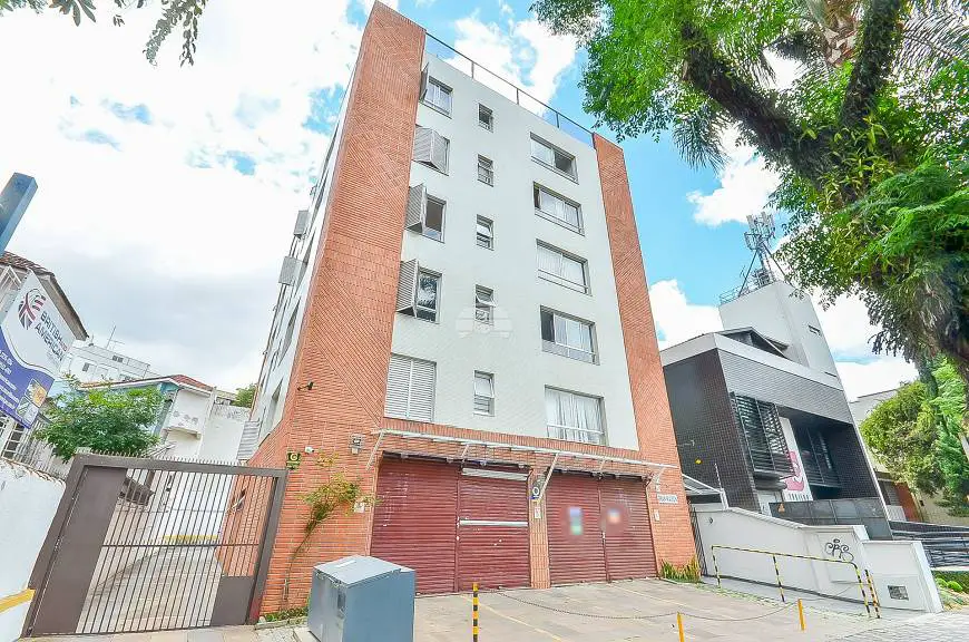 Foto 1 de Apartamento com 1 Quarto à venda, 39m² em Centro, Curitiba