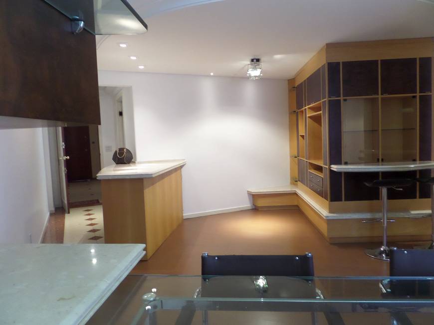 Foto 4 de Apartamento com 2 Quartos à venda, 71m² em Água Verde, Curitiba
