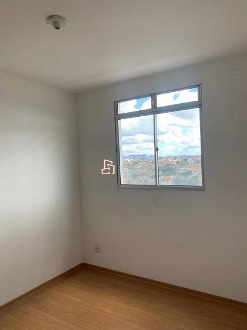 Foto 4 de Apartamento com 2 Quartos para alugar, 54m² em Diamante, Belo Horizonte